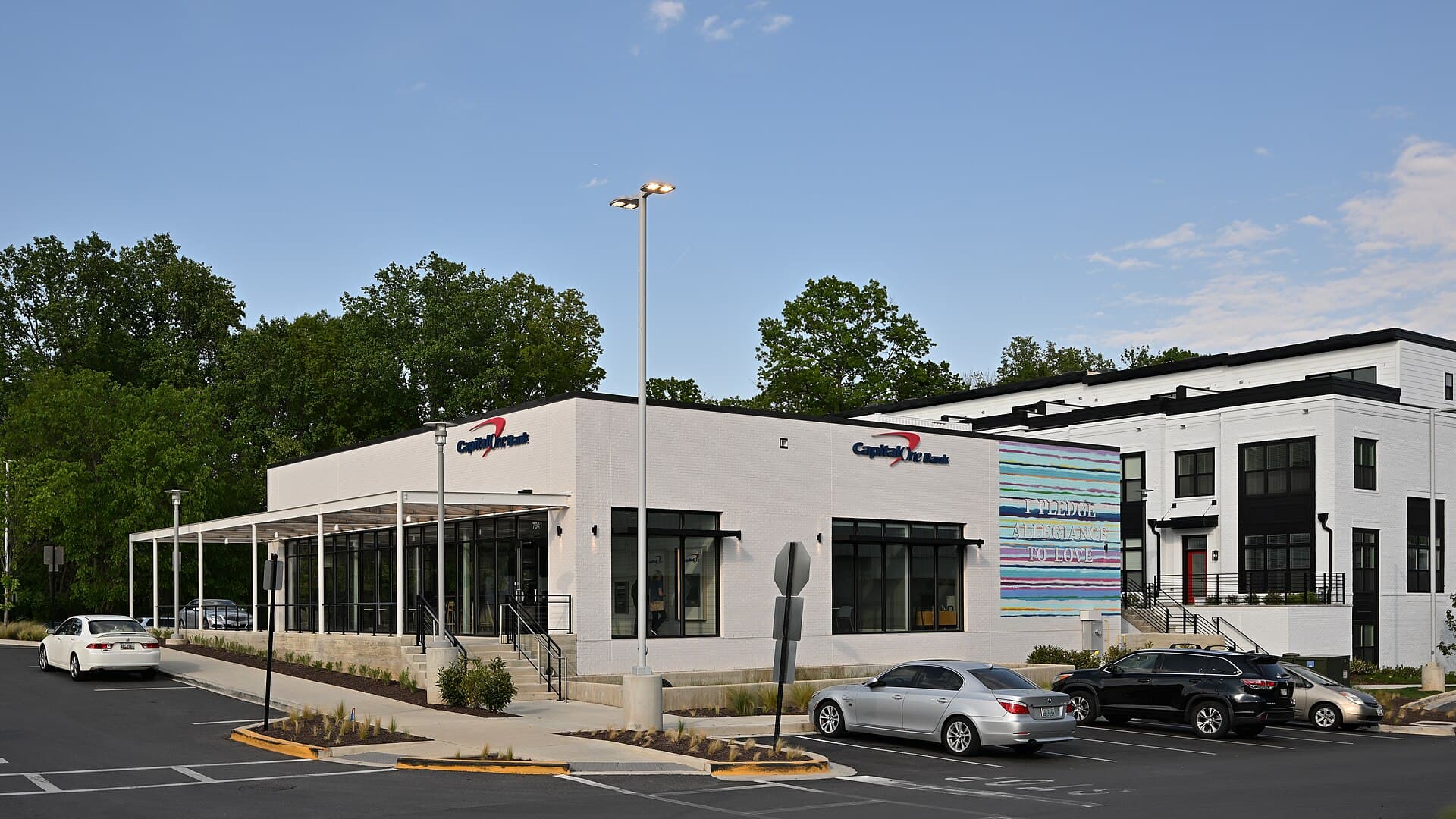 Contextual image of Capital One Bank Cabin John Village MD 2023-04-26 17-27-36