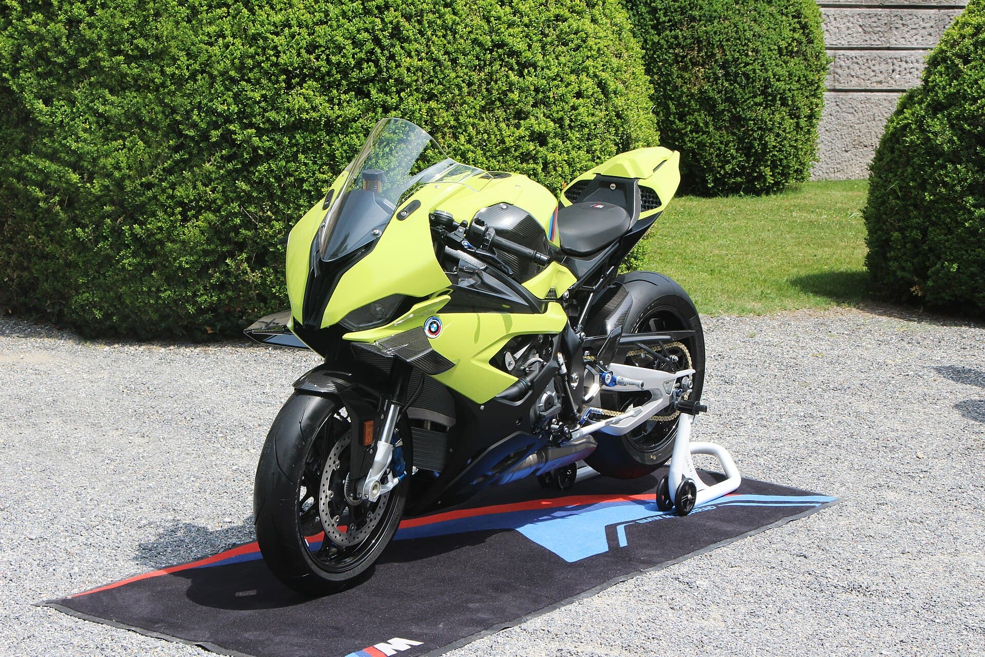 Contextual image of 2022-05 BMW M Motorrad S1000RR